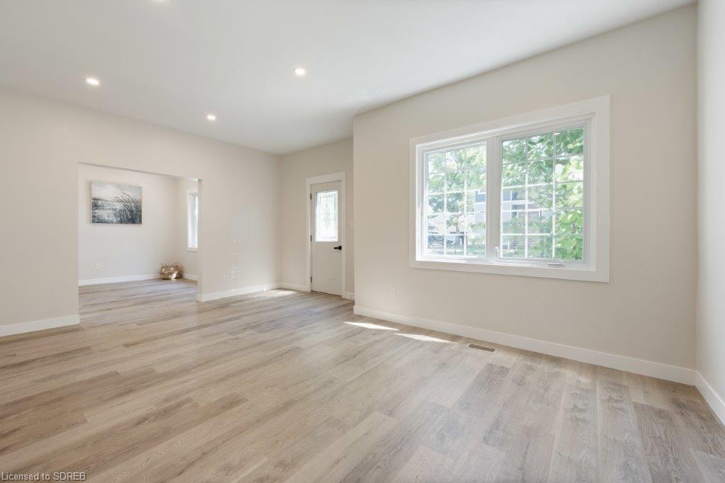 20 PRICE Street, Port Rowan, Ontario, Canada