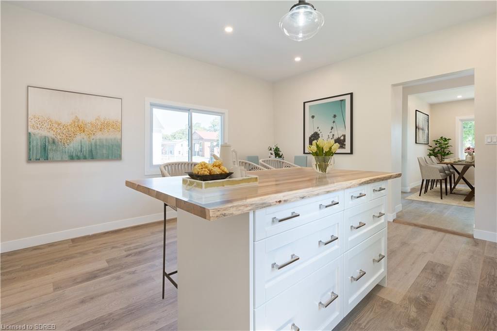20 PRICE Street, Port Rowan, Ontario, Canada
