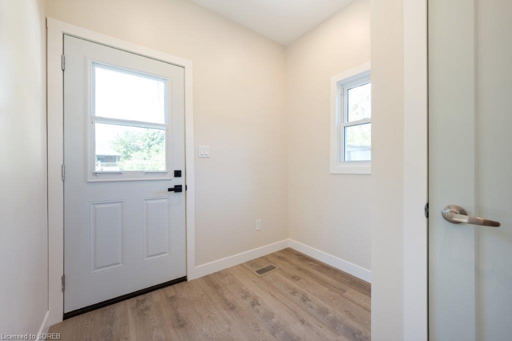 20 PRICE Street, Port Rowan, Ontario, Canada