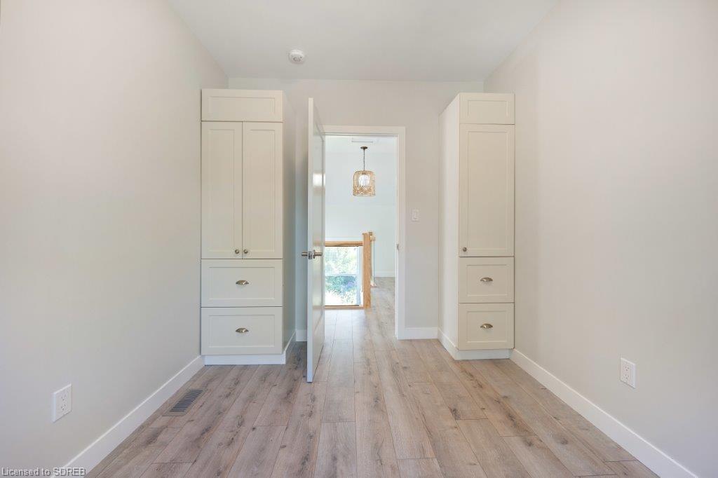 20 PRICE Street, Port Rowan, Ontario, Canada