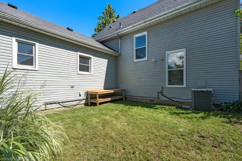 20 PRICE Street, Port Rowan, Ontario, Canada