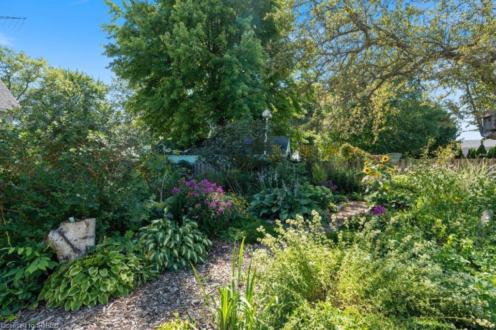 20 PRICE Street, Port Rowan, Ontario, Canada
