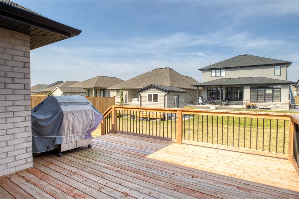 513 FRANCO Avenue, Sarnia, Ontario, Canada