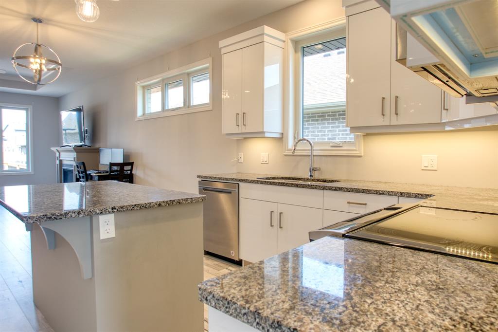 513 FRANCO Avenue, Sarnia, Ontario, Canada