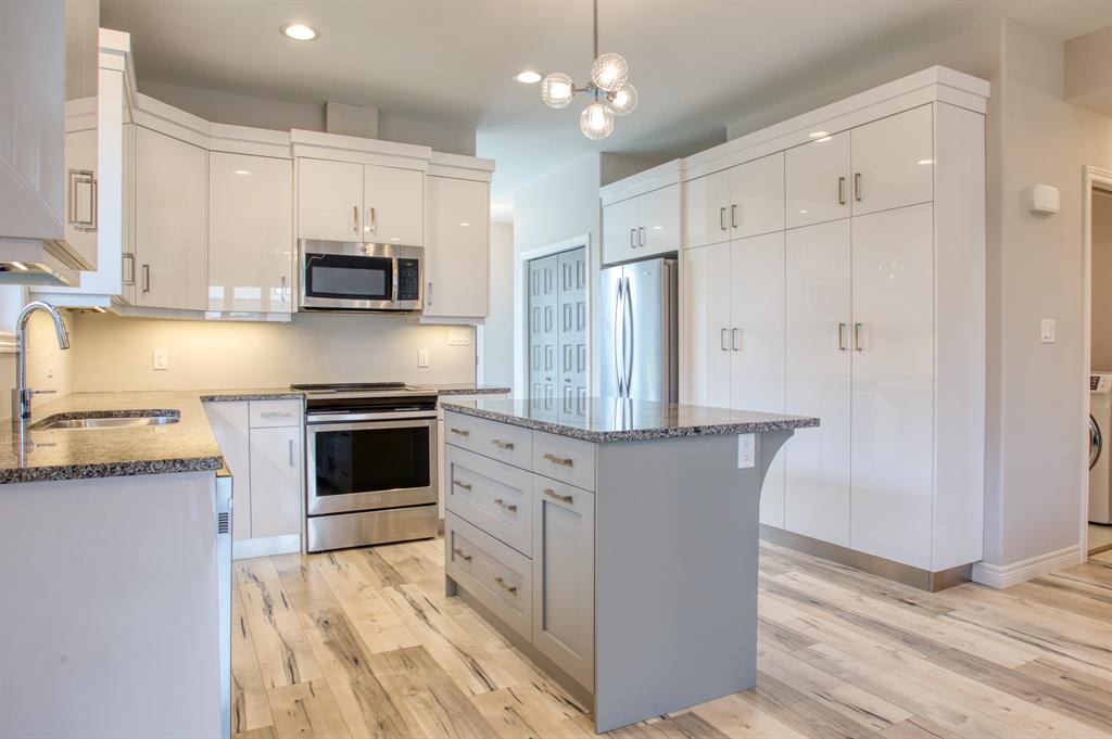 513 FRANCO Avenue, Sarnia, Ontario, Canada