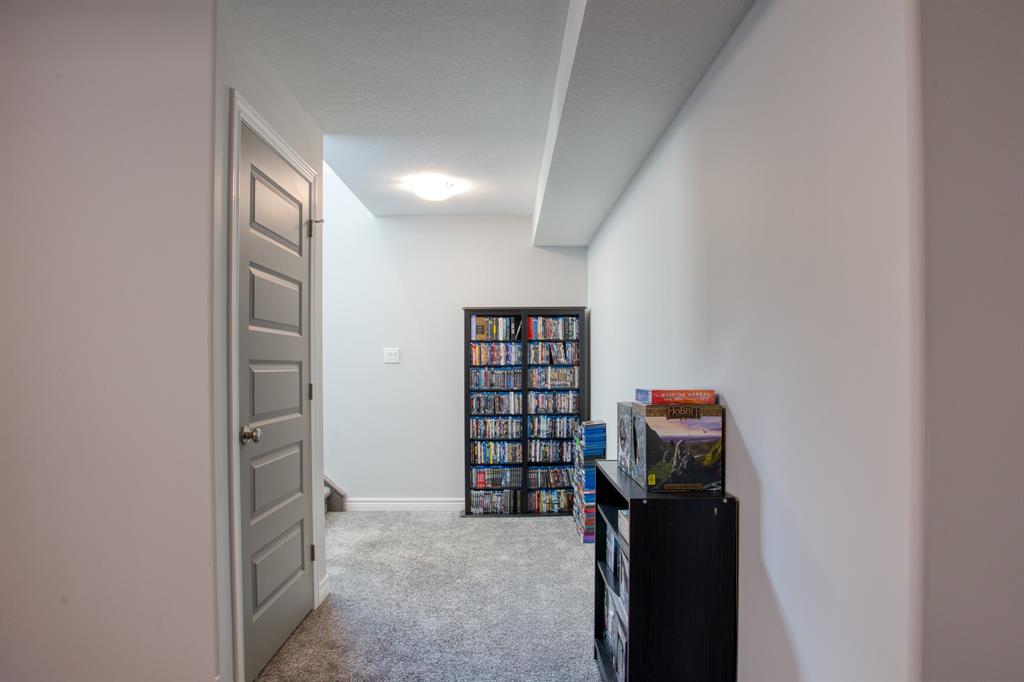 513 FRANCO Avenue, Sarnia, Ontario, Canada