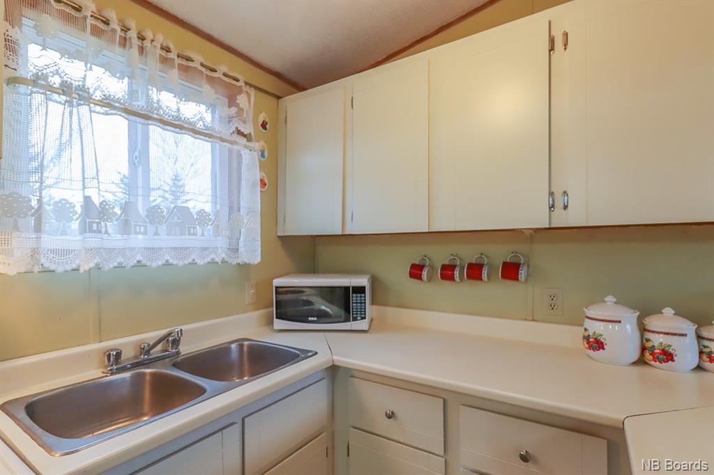 4 Dalling Avenue, Garnett Settlement, New Brunswick, Canada