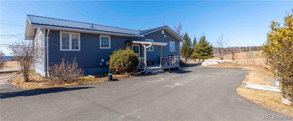 3 Mountain Road, Beaver Harbour, New Brunswick, Canada