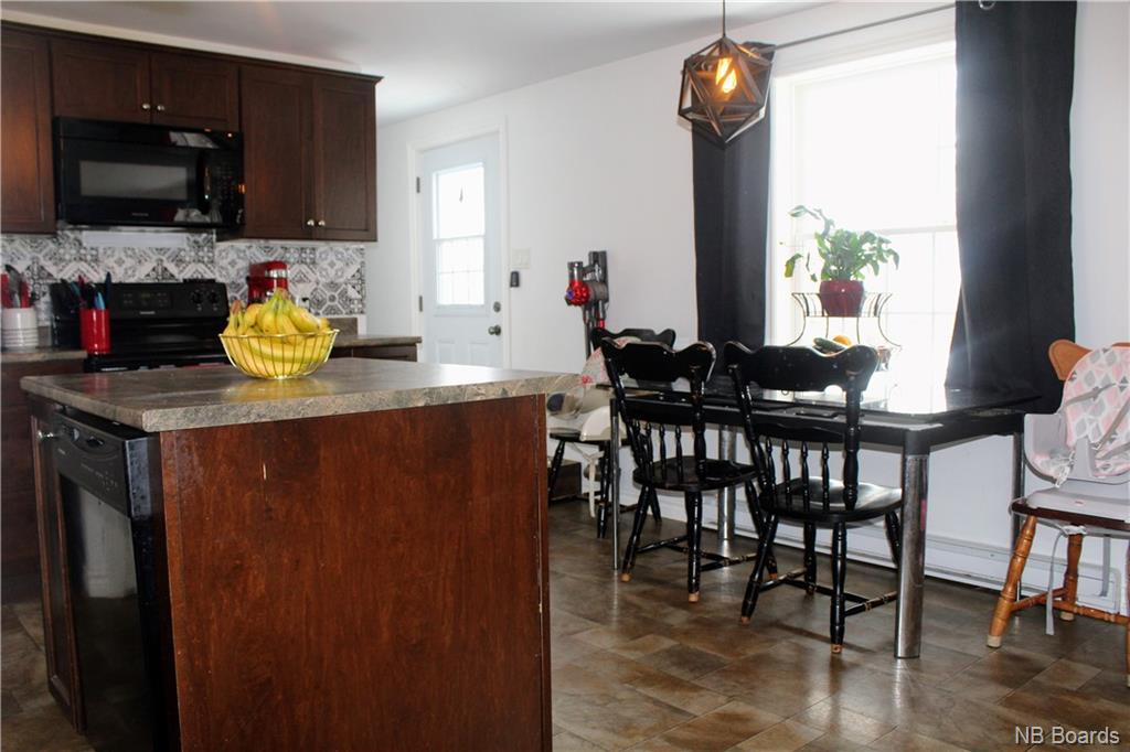 12 Fifth Street, Quispamsis, New Brunswick, Canada