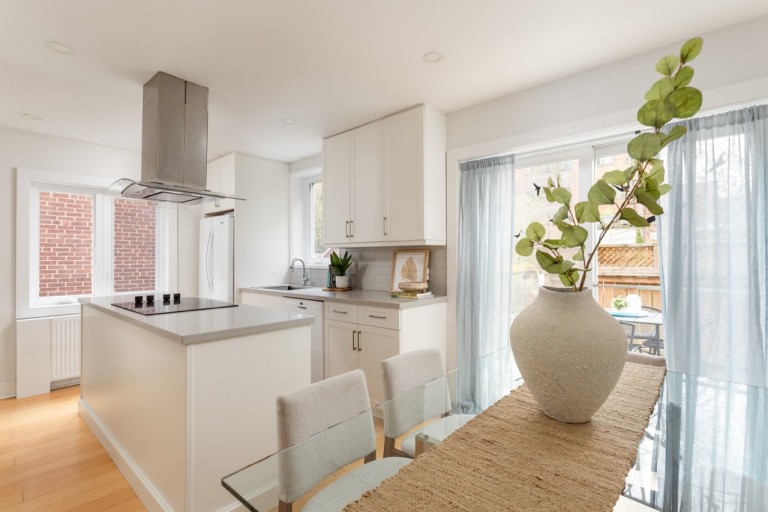 16 Coe Hill Drive, Toronto, Ontario, Canada photo 10