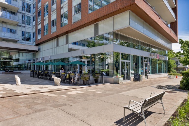 1830 Bloor Street West #532, Toronto, Ontario, Canada photo 3