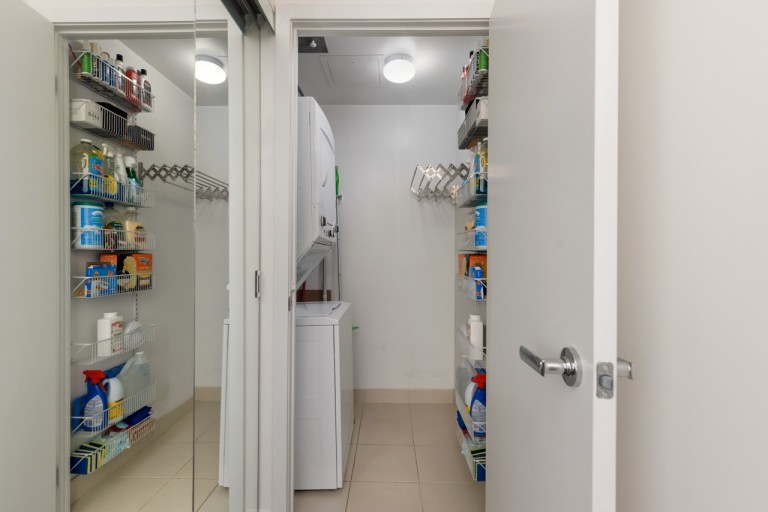 1830 Bloor Street West #532, Toronto, Ontario, Canada photo 27