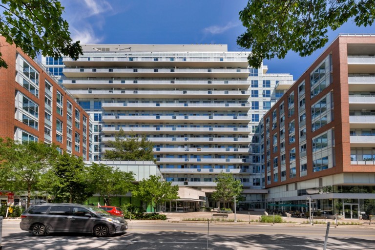 1830 Bloor Street West #532, Toronto, Ontario, Canada photo 2