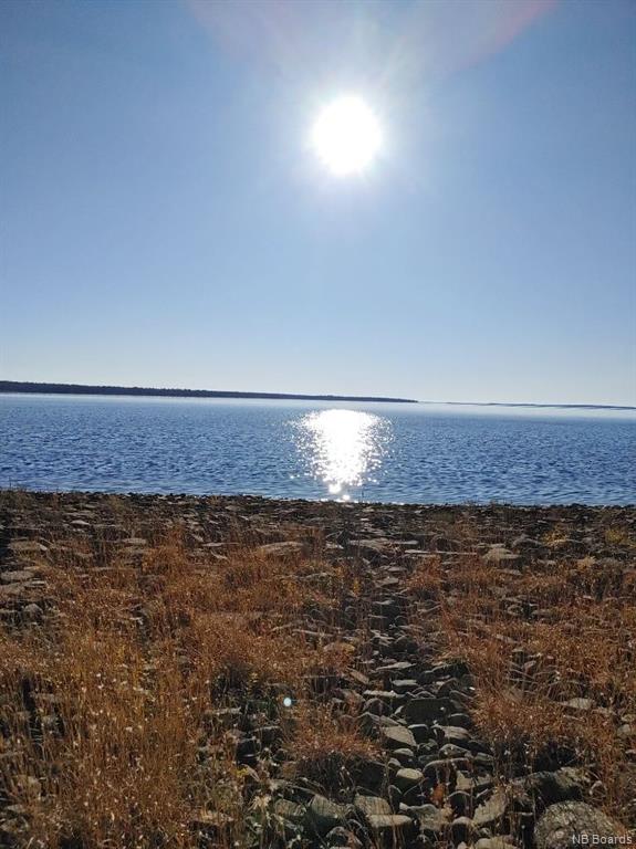- Cox Point Road, Cumberland Bay, New Brunswick, Canada
