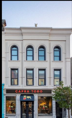 139-141 Hunter St W, Peterborough Ontario, Canada