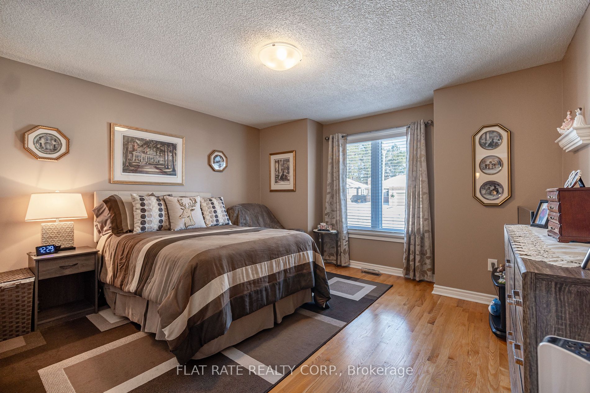 10 HILLVIEW Dr, Kawartha Lakes, Ontario, Canada