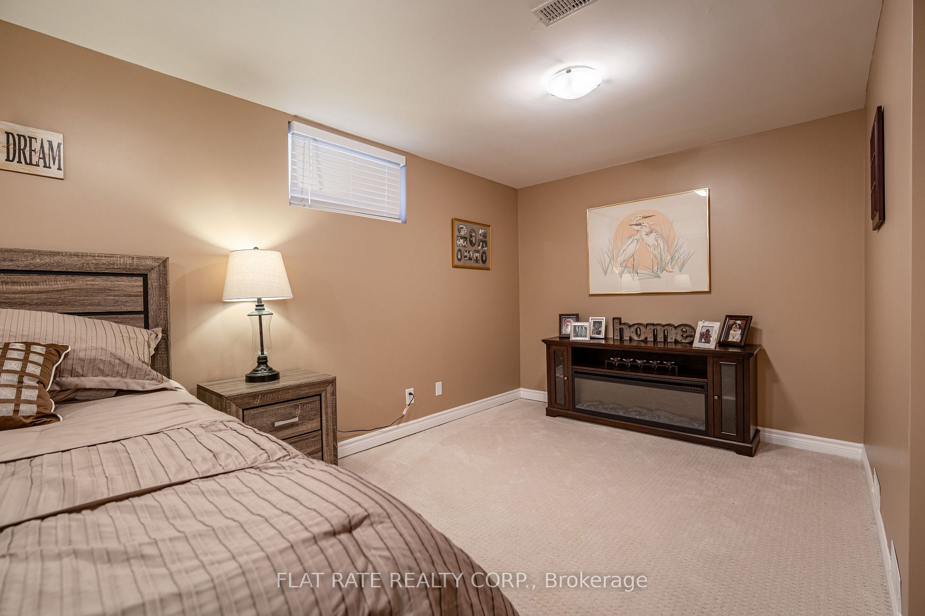 10 HILLVIEW Dr, Kawartha Lakes, Ontario, Canada