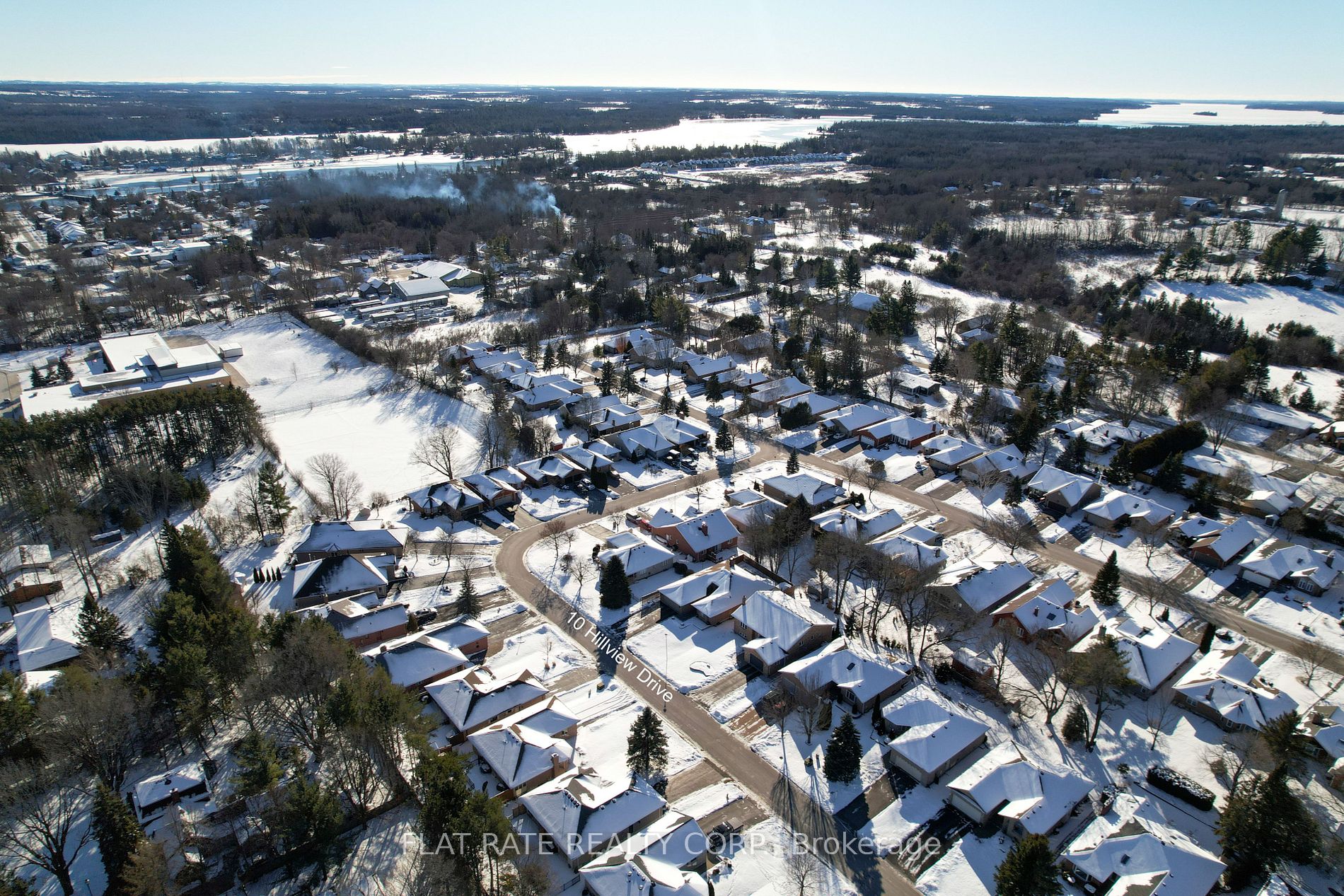 10 HILLVIEW Dr, Kawartha Lakes, Ontario, Canada