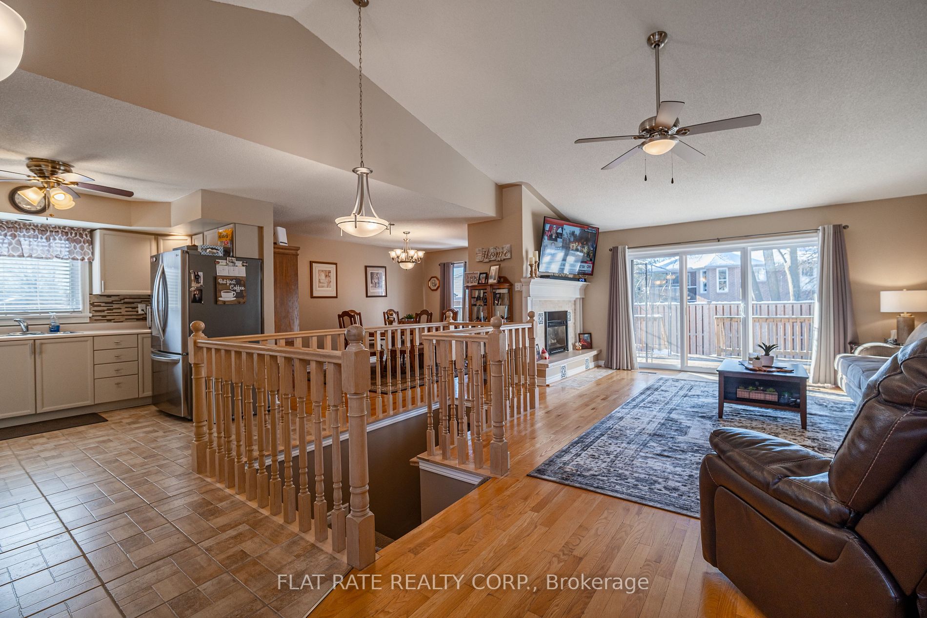 10 HILLVIEW Dr, Kawartha Lakes, Ontario, Canada