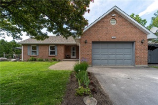 1152 PARKHILL Road W, Peterborough Ontario, Canada