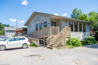 2 VICTORIA Street, Haliburton Ontario, Canada