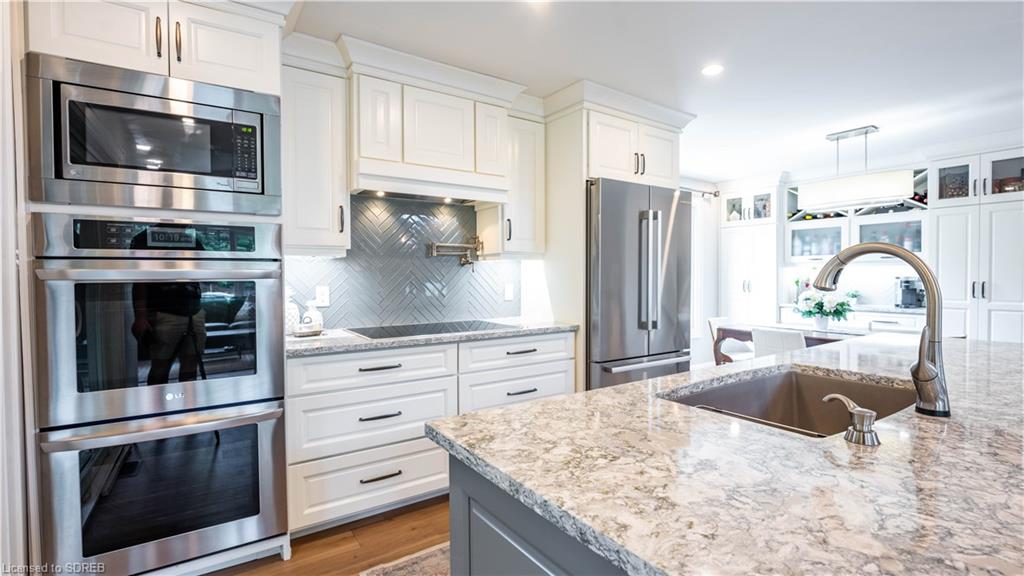 424 CHAPEL Street, Simcoe, Ontario, Canada