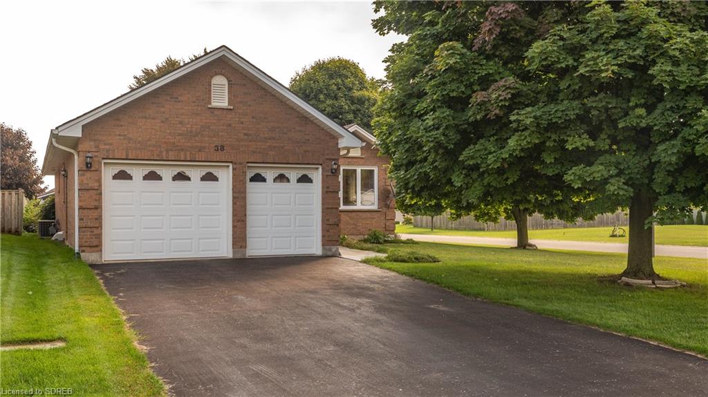 38 ST. MICHAEL'S Street, Delhi, Ontario, Canada
