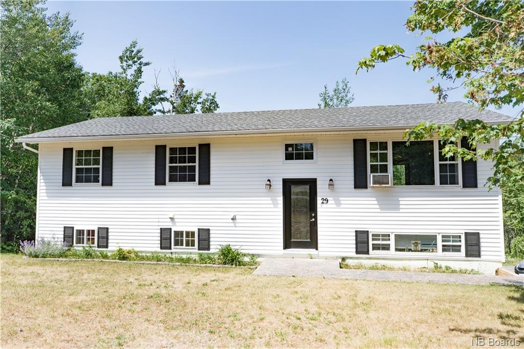 29 Marlow Road, Hanwell New Brunswick, Canada