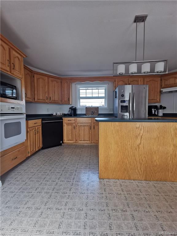 82 Glenmar Drive, Fredericton, New Brunswick, Canada