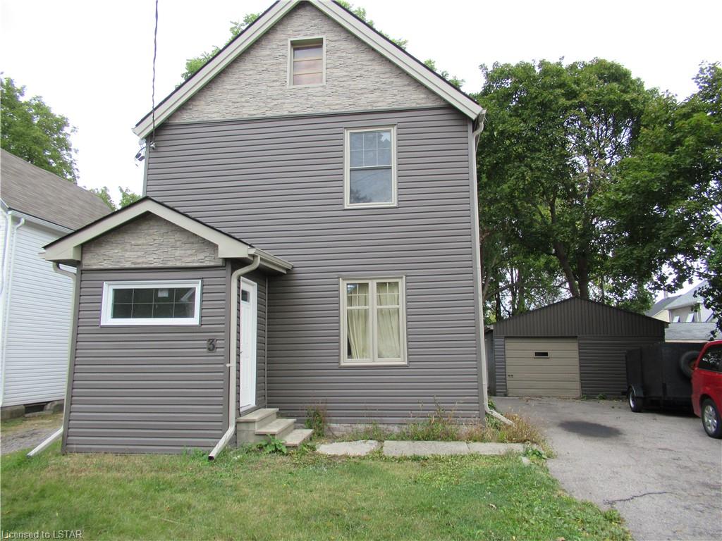 3 OMEMEE Street, St. Thomas Ontario, Canada