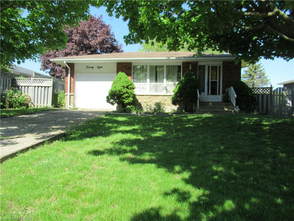 28 WARREN Crescent, St. Thomas Ontario, Canada