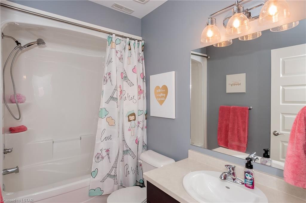 391 BEAMISH Street, Port Stanley, Ontario, Canada