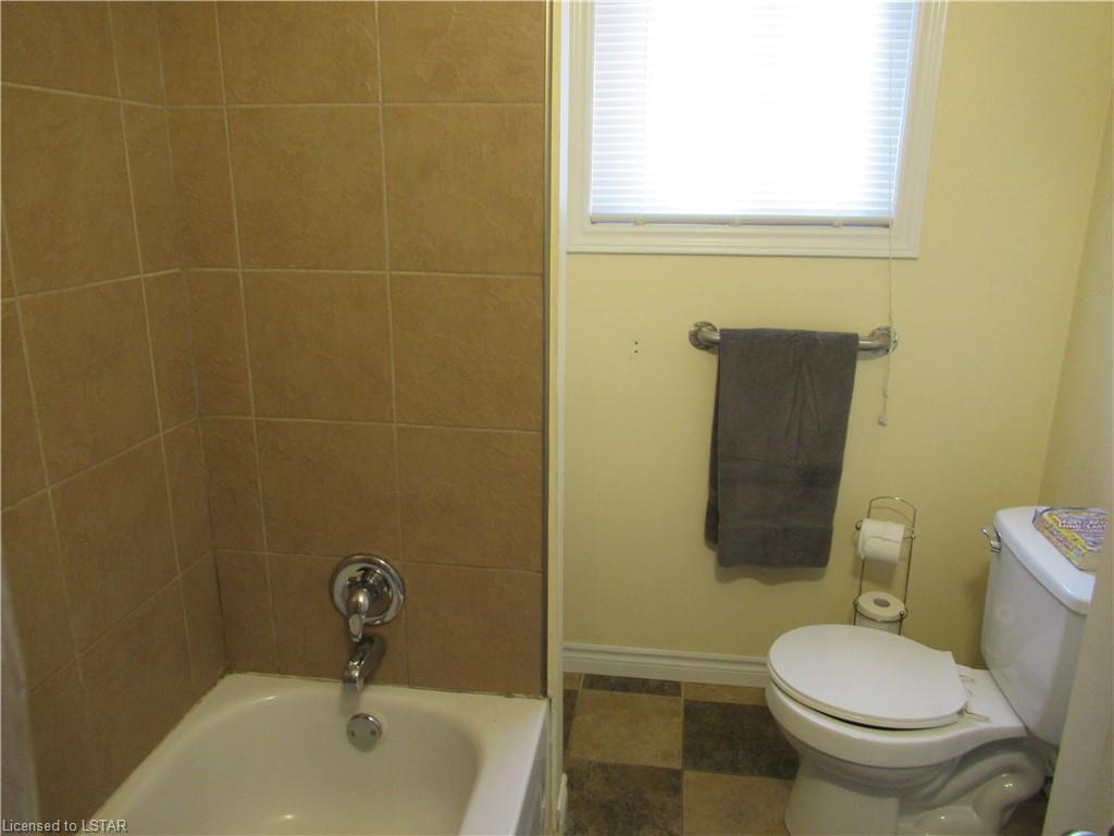 107 ALMA Street, St. Thomas Ontario, Canada
