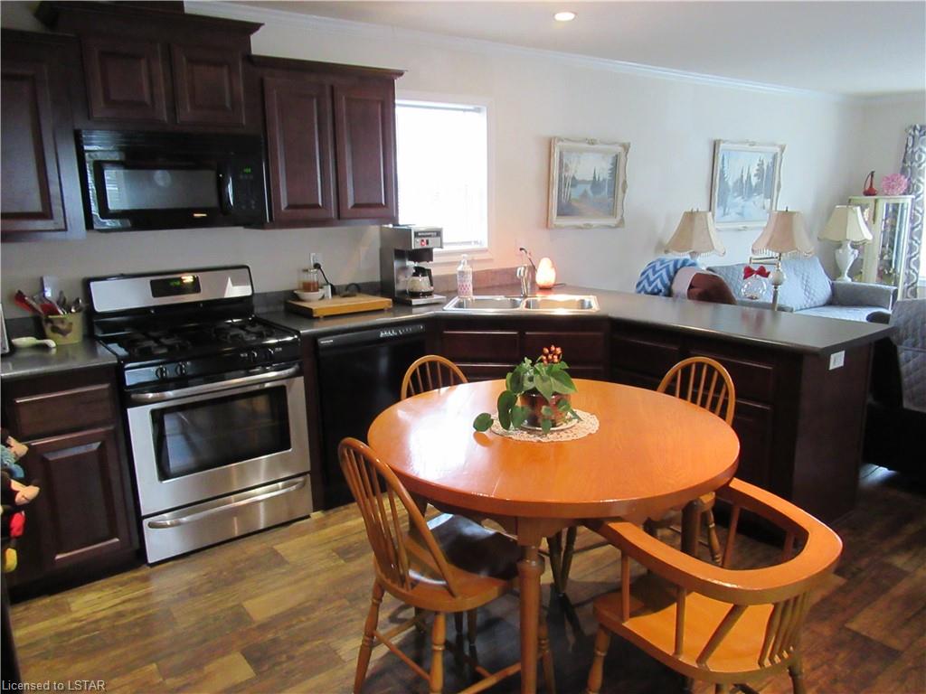 13 SUTTON Drive, Goderich, Ontario, Canada