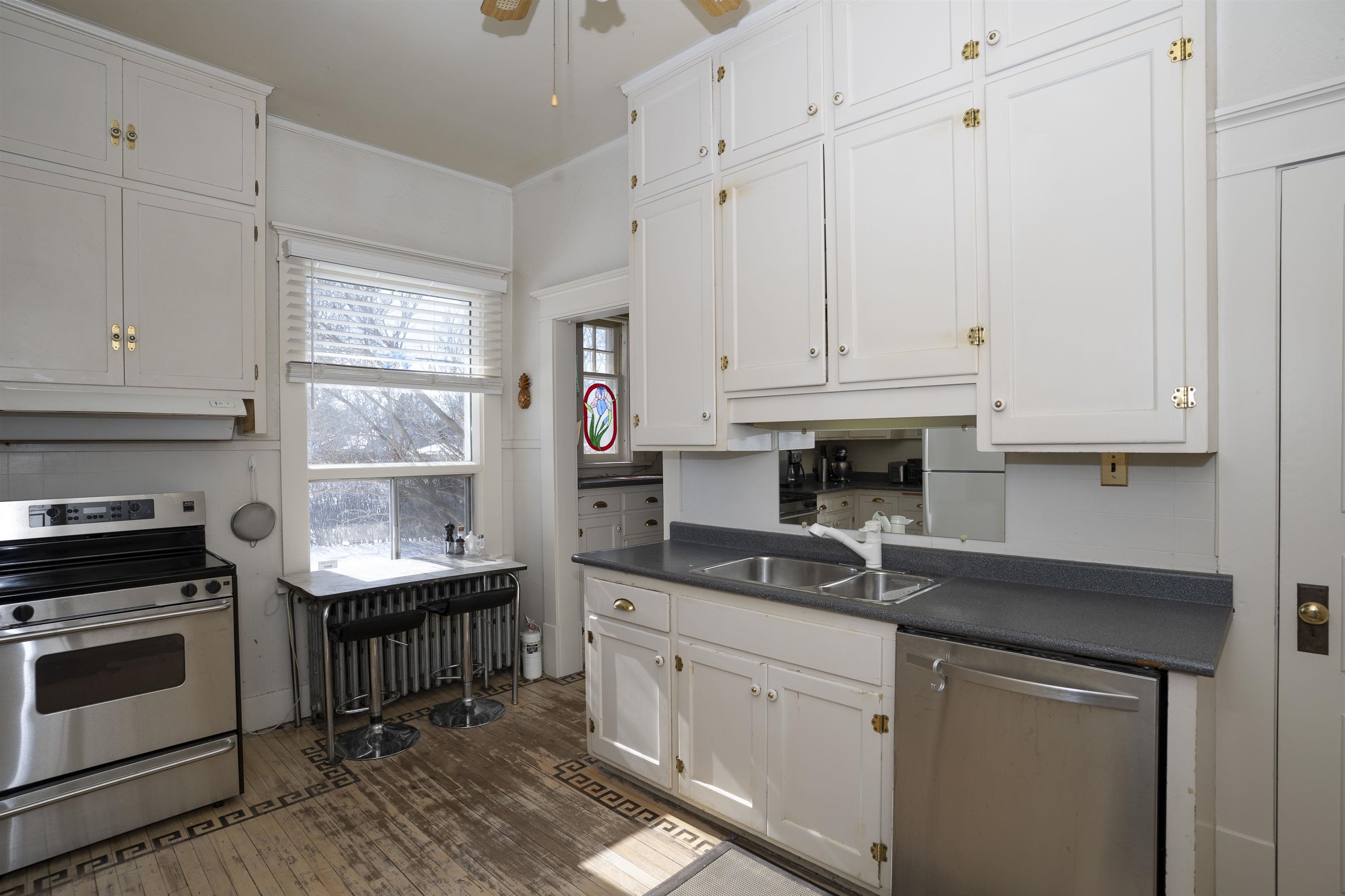 43 Summit Avenue, Thunder Bay, Ontario, Canada photo 4