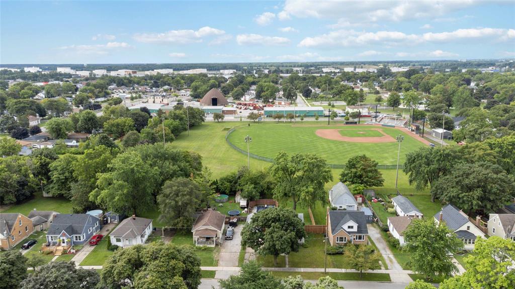 519 TALFOURD Street, Sarnia, Ontario, Canada