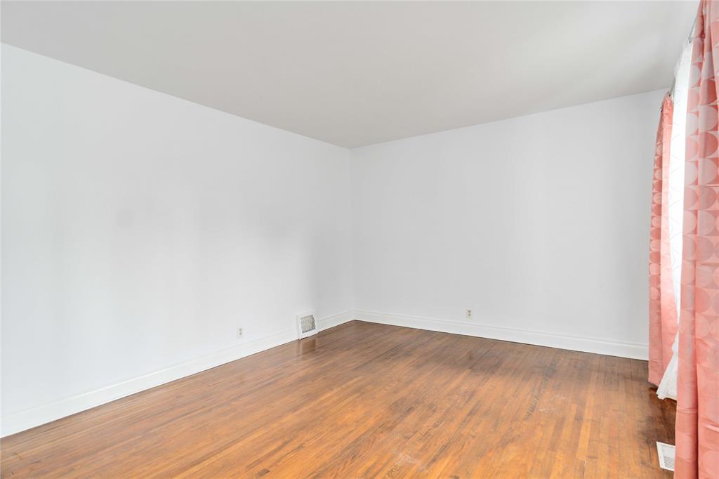 519 TALFOURD Street, Sarnia, Ontario, Canada