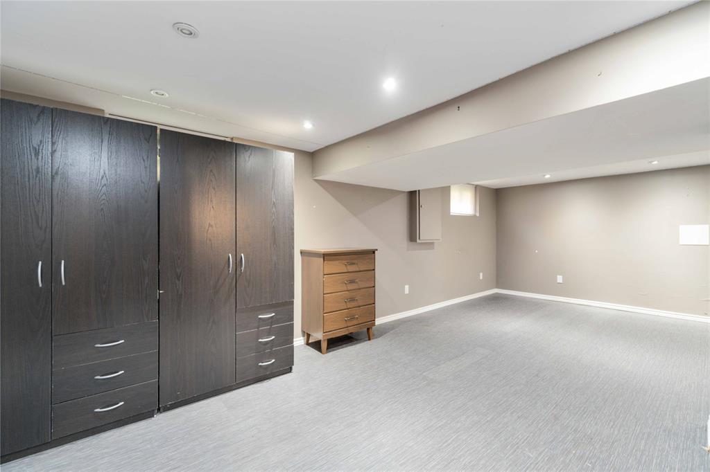 519 TALFOURD Street, Sarnia, Ontario, Canada