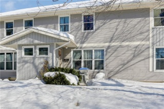 45 ST CHARLES Street, Vanastra Ontario, Canada