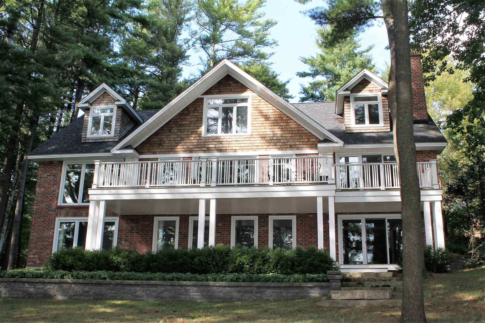 7 Riverview Drive, Leeds & 1000 Islands Township Ontario, Canada