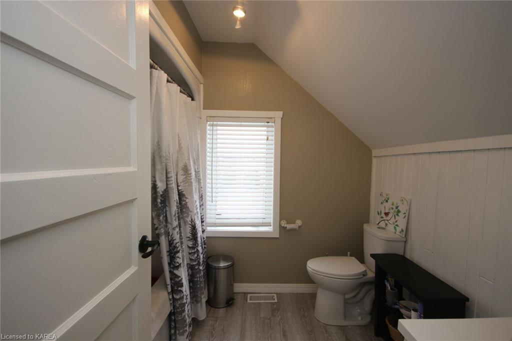 30 WARBURTON Road, Lansdowne, Ontario, Canada
