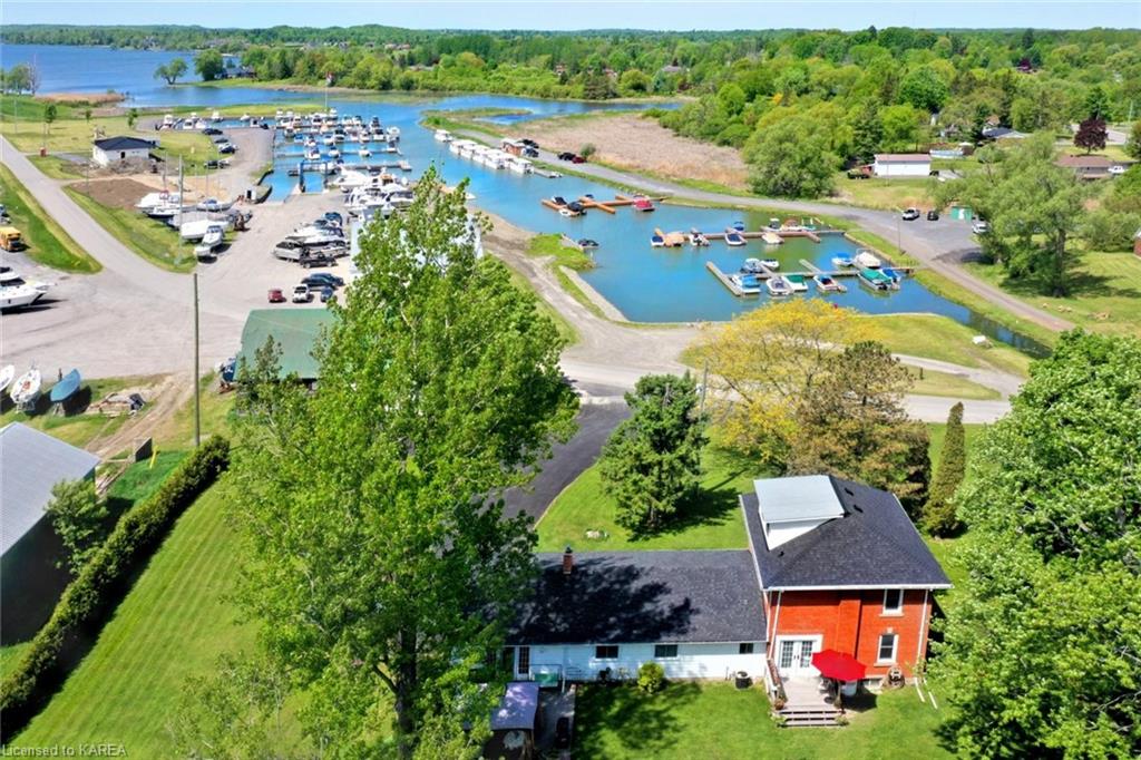 22 CLARK Drive, Gananoque, Ontario, Canada