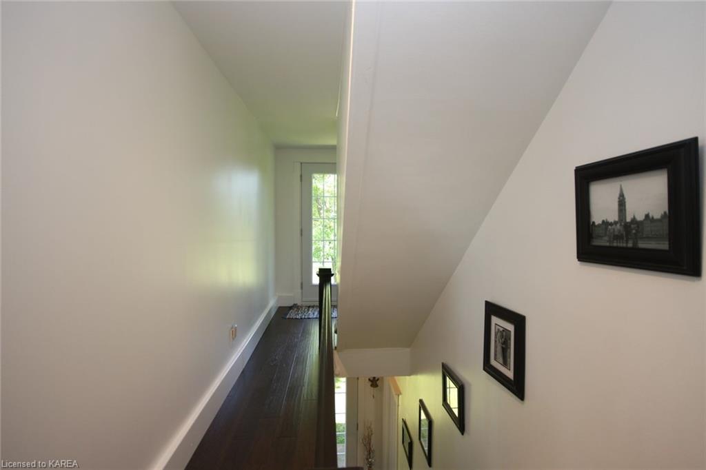 22 CLARK Drive, Gananoque, Ontario, Canada