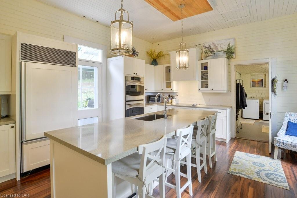 31 ISLAND PENMAN, Rosseau, Ontario, Canada