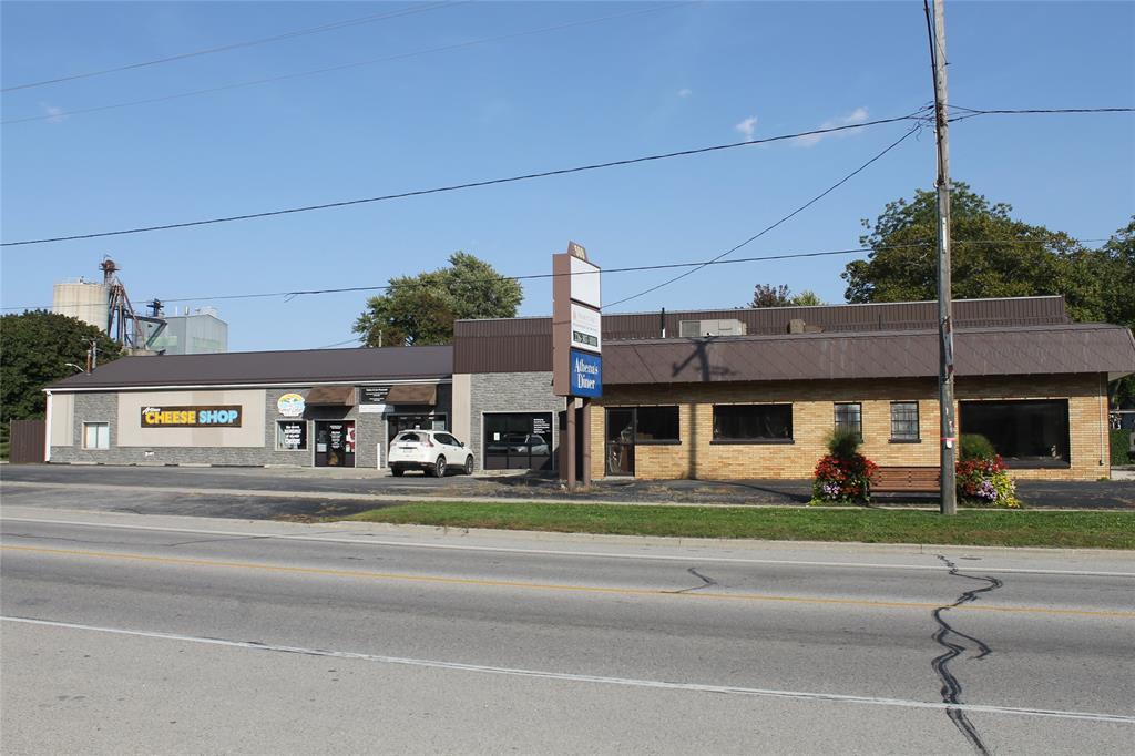 569 BROADWAY Street Unit# 3, Plympton-Wyoming, Ontario, Canada