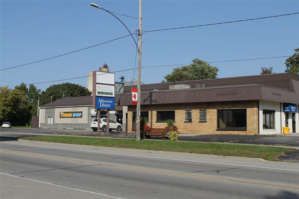 569 BROADWAY Street Unit# 4, Plympton-Wyoming, Ontario, Canada
