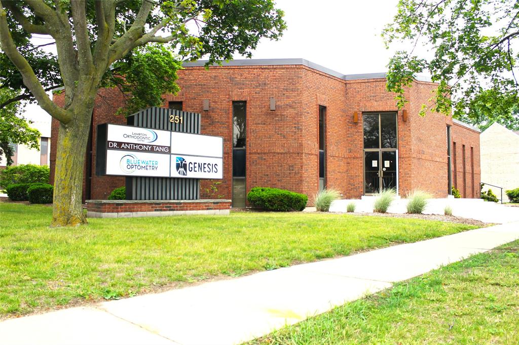 251 EXMOUTH Street Unit# 4, Sarnia, Ontario, Canada
