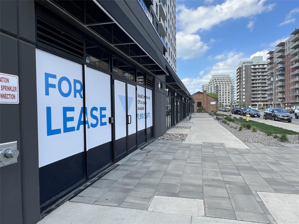 275 Front Street North Unit# Commercial Unit, Sarnia, Ontario, Canada photo 4