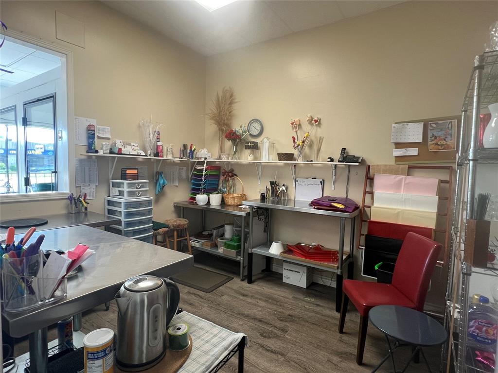 746 EXMOUTH Street Unit# 4, Sarnia, Ontario, Canada photo 6