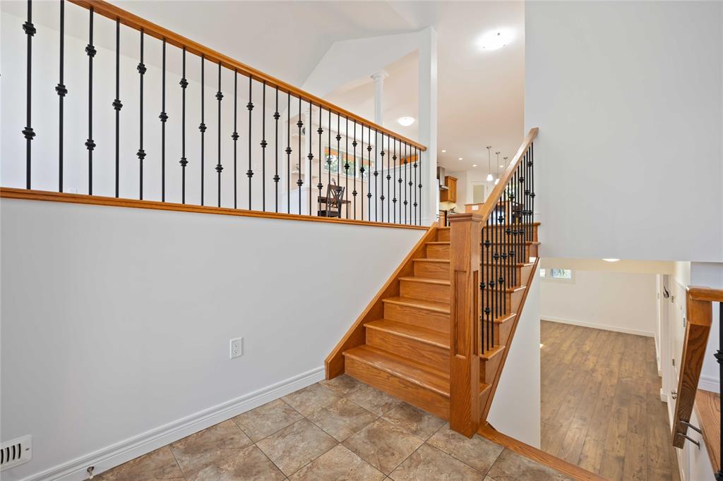 4080 BLUEPOINT Drive, Plympton-Wyoming, Ontario, Canada photo 11